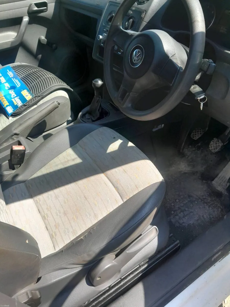 2012 VOLKSWAGEN CADDY 1.6 TDI - Image 3