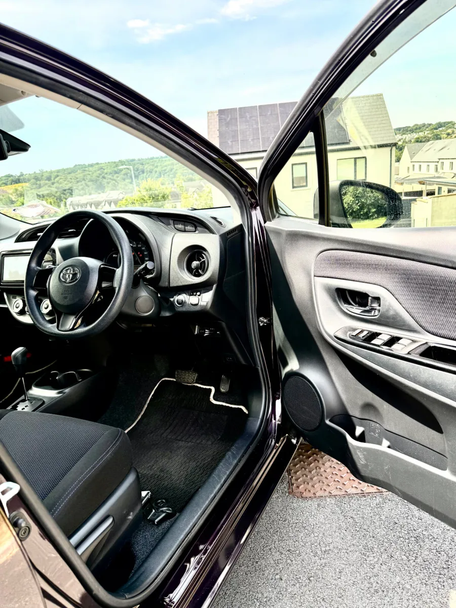 Toyota Vitz 2016 - Image 5