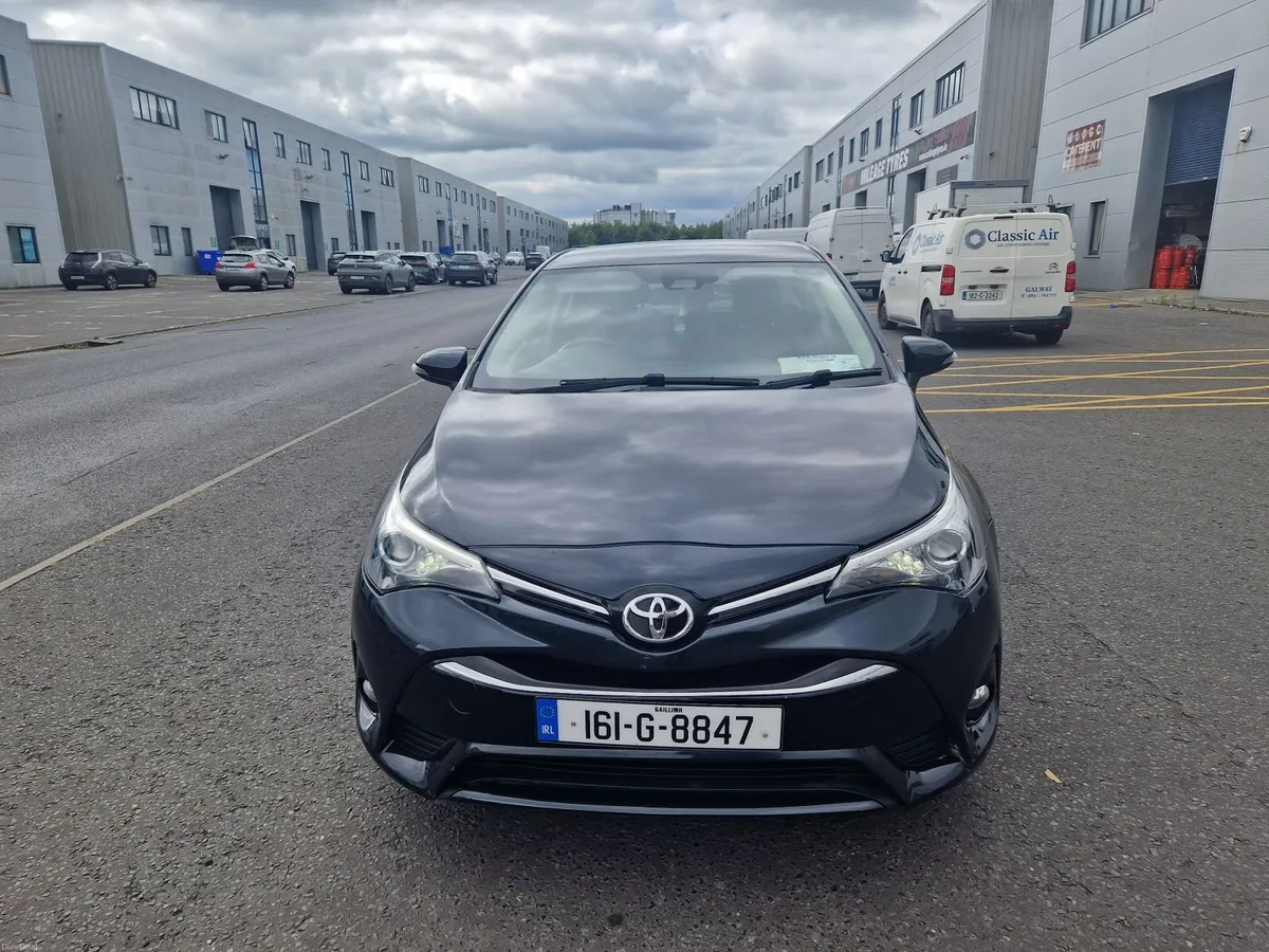 Toyota Avensis 2016 - Image 2