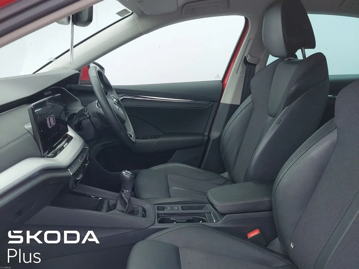 Skoda Octavia EDITION 30 1.0TSI 110HP *WIRELESS CA - Image 4