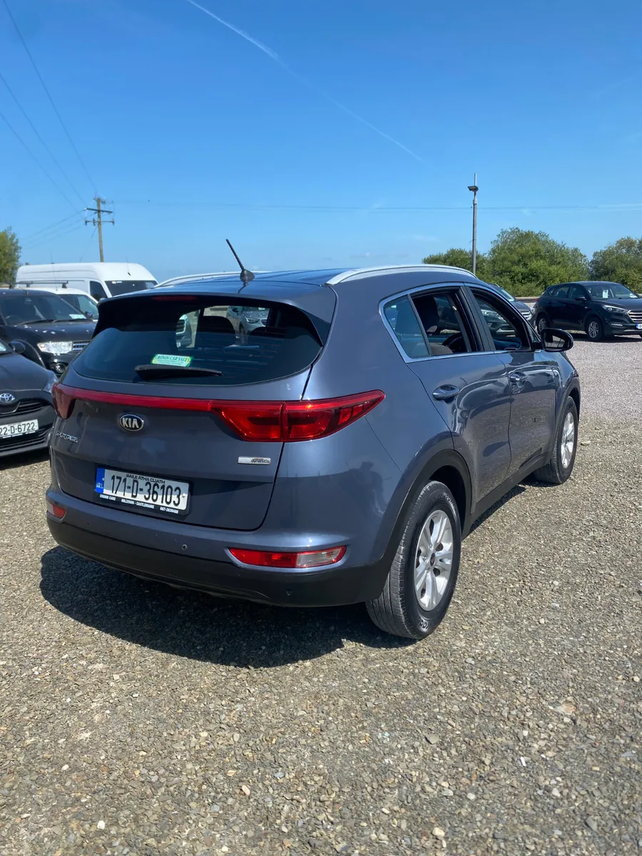 Kia Sportage 2017 - Image 2