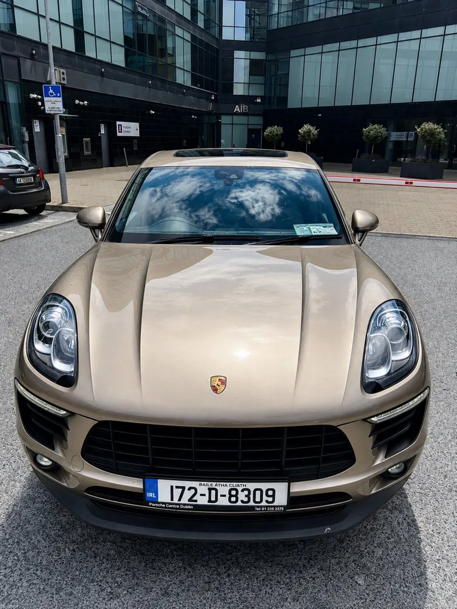 Porsche Macan S 3.0 Full Porsche Service History - Image 4