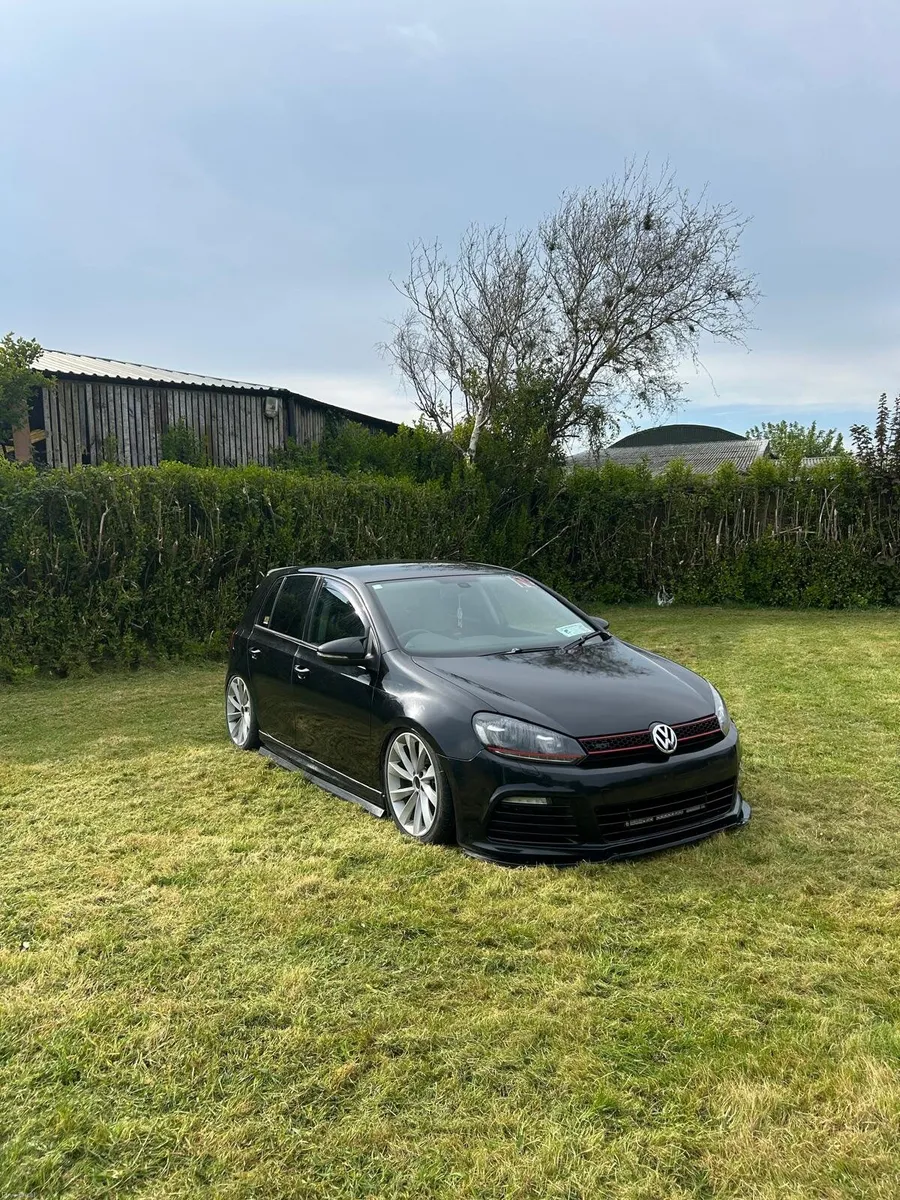 Volkswagen Golf 2009 - Image 2