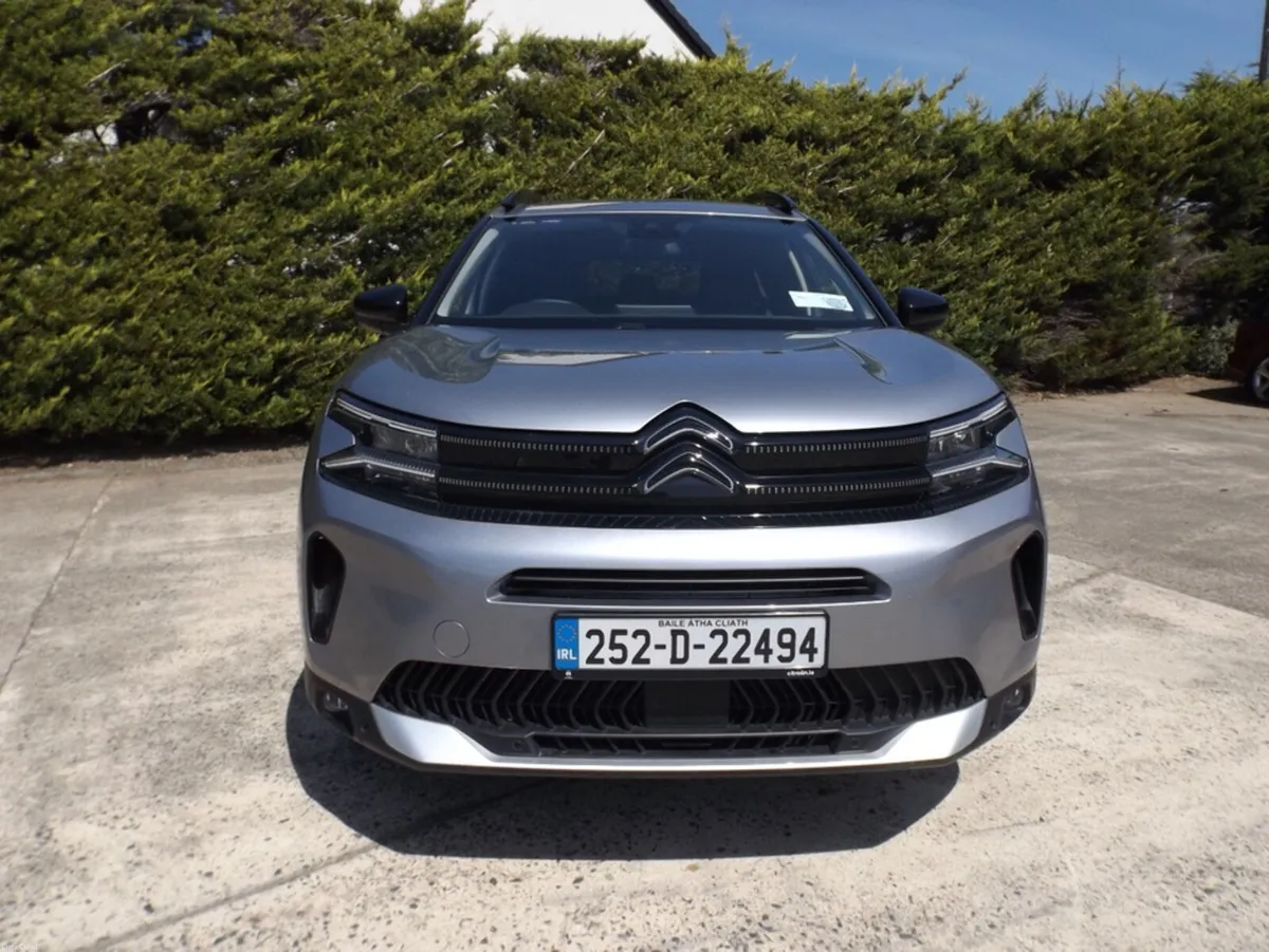 Citroen C5 Aircross PLUS PACK BLUE HDI - Image 2