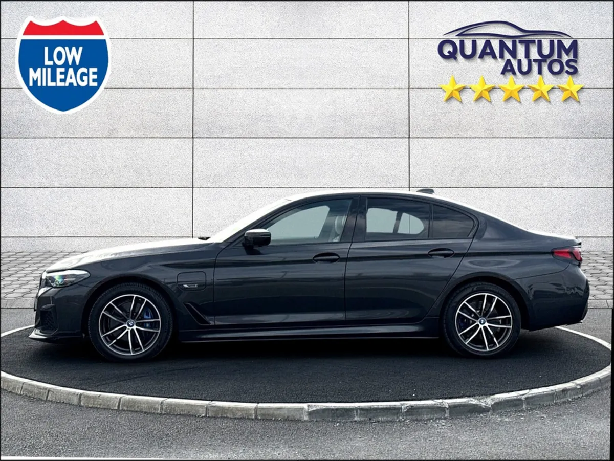 BMW 5-Series 2022 M-SPORT 2.0 PETROL PLUG IN HYBRI - Image 5
