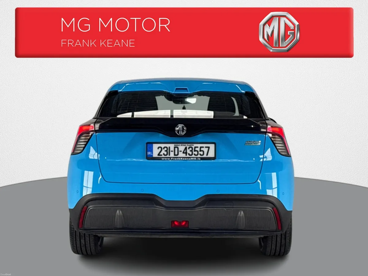 MG 4 ELECTRIC SR - EXCITE 51KWH 5DR AUTO **FULL BL - Image 3