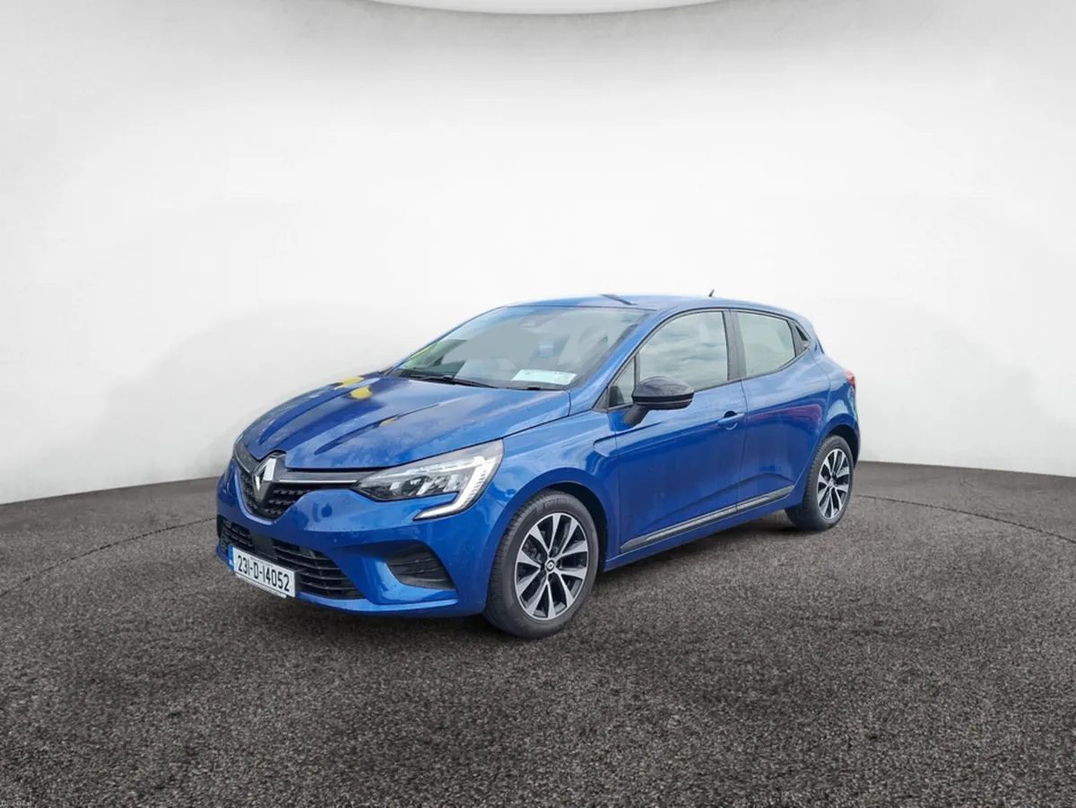 Renault Clio EVOLUTION TCE 90 DFULL MY MY23 5DR - Image 1