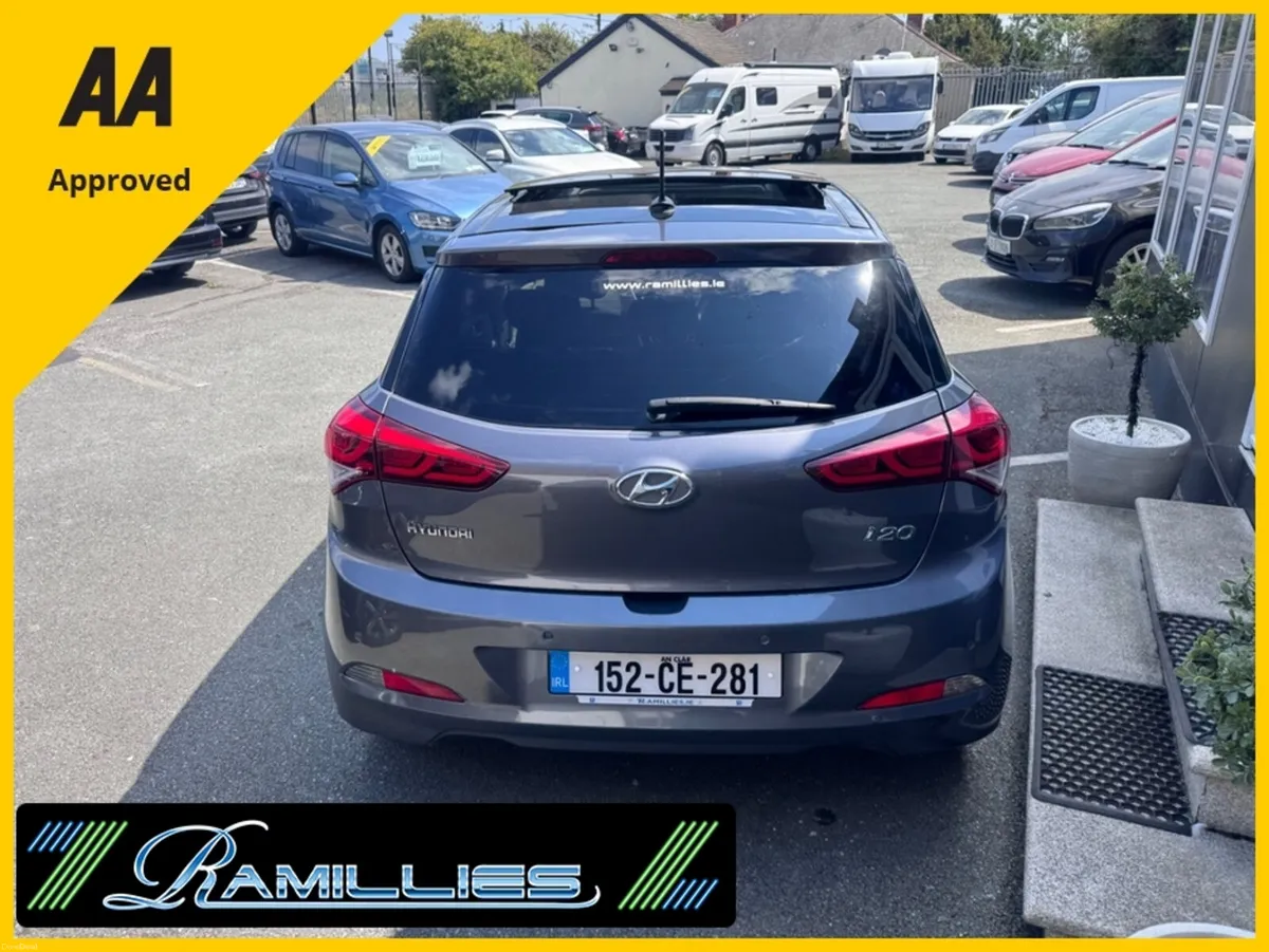 Hyundai i20 1.2 PREMIUM, Pan Roof,12 Month AA, NCT - Image 6
