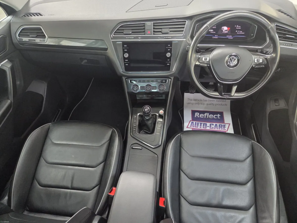 Volkswagen Tiguan R-LINE 2.0 TDI MANUAL 6SPEED FWD - Image 2