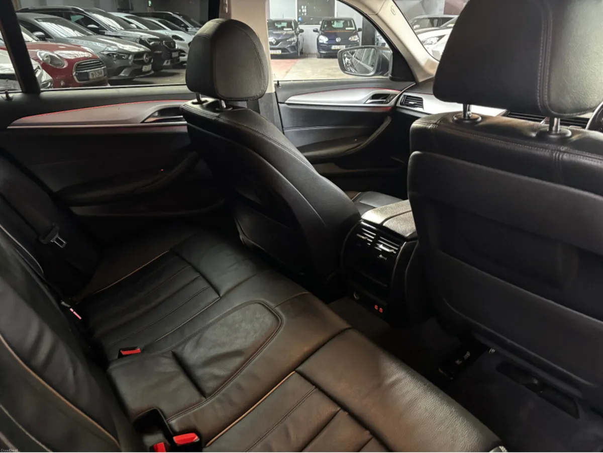 BMW 5-Series D XDRIVE 5TSB 4DR AUTO S TOURING Fina - Image 5