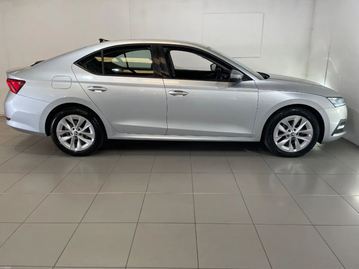 Skoda Octavia AMBITION 2.0 TDI 115 115HP DSG 5 - Image 6