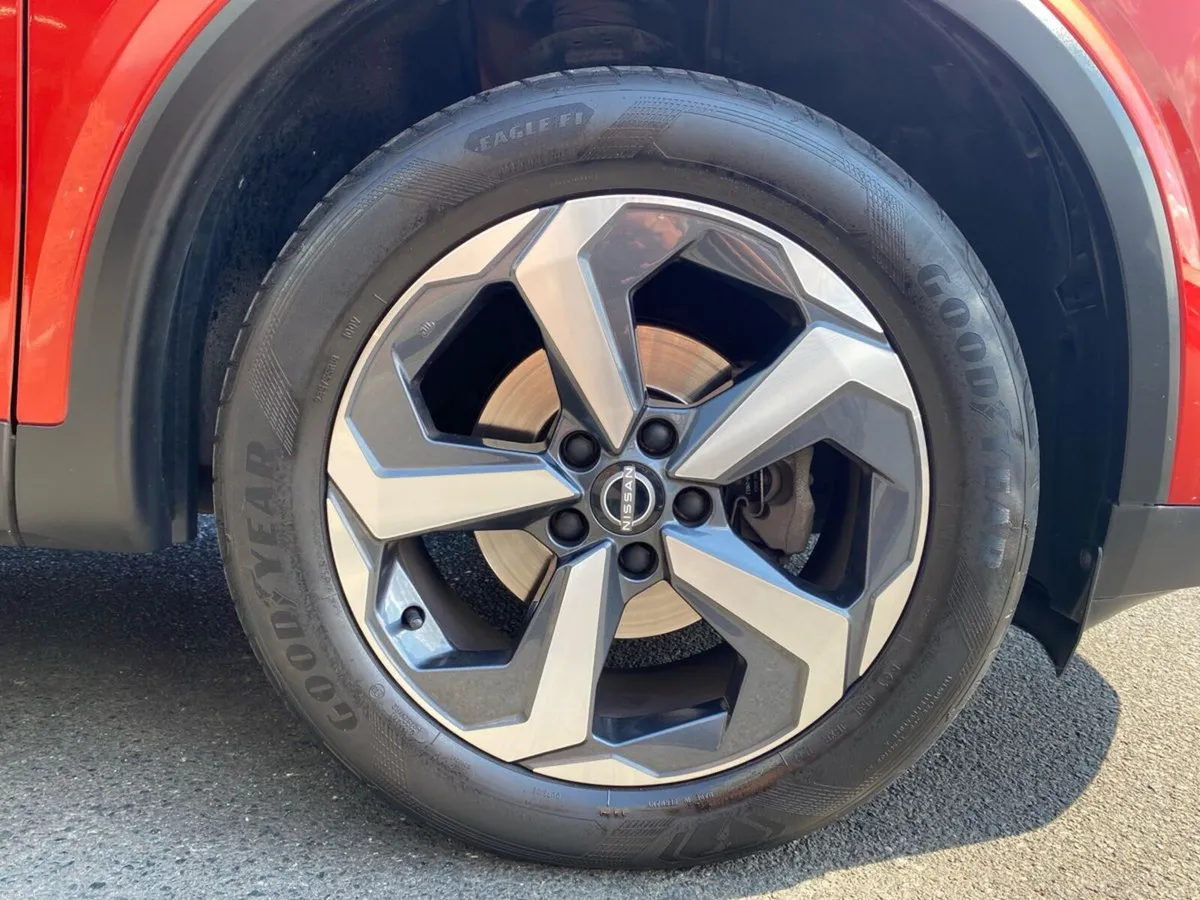 Nissan Qashqai ***DEPOSIT TAKEN***MILD HYBRID SV P - Image 5