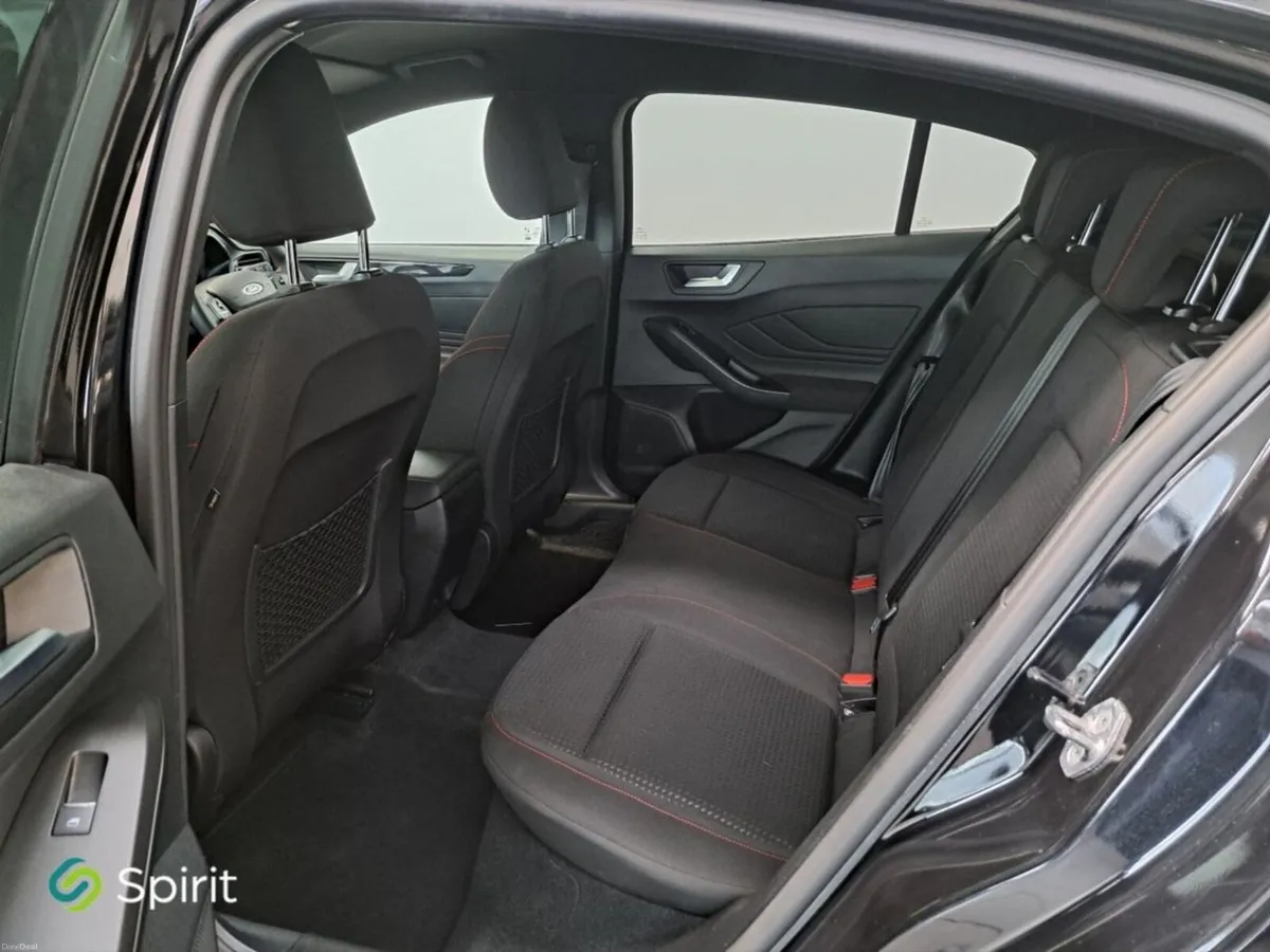 Ford Focus ST Line Auto 1.0L Hybrid 125PS  *Call S - Image 5