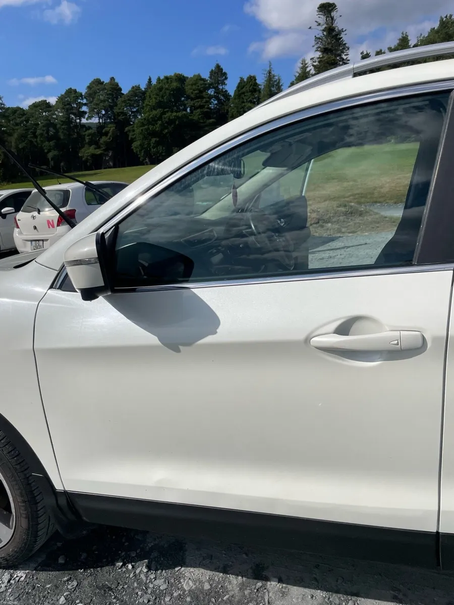 Car - Image 5