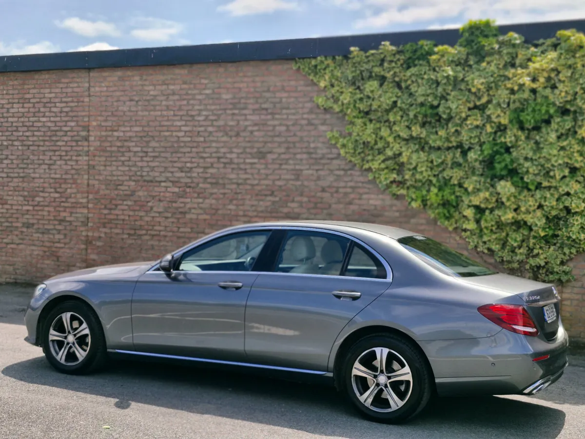 Mercedes-Benz E 220 D AVANTGARDE FINANCE AVAILABLE - Image 3