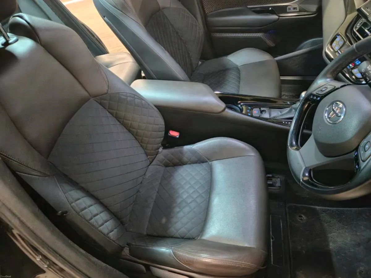 2017 Toyota C-HR 1.8 Hybrid – High Spec, JAP Impor - Image 5