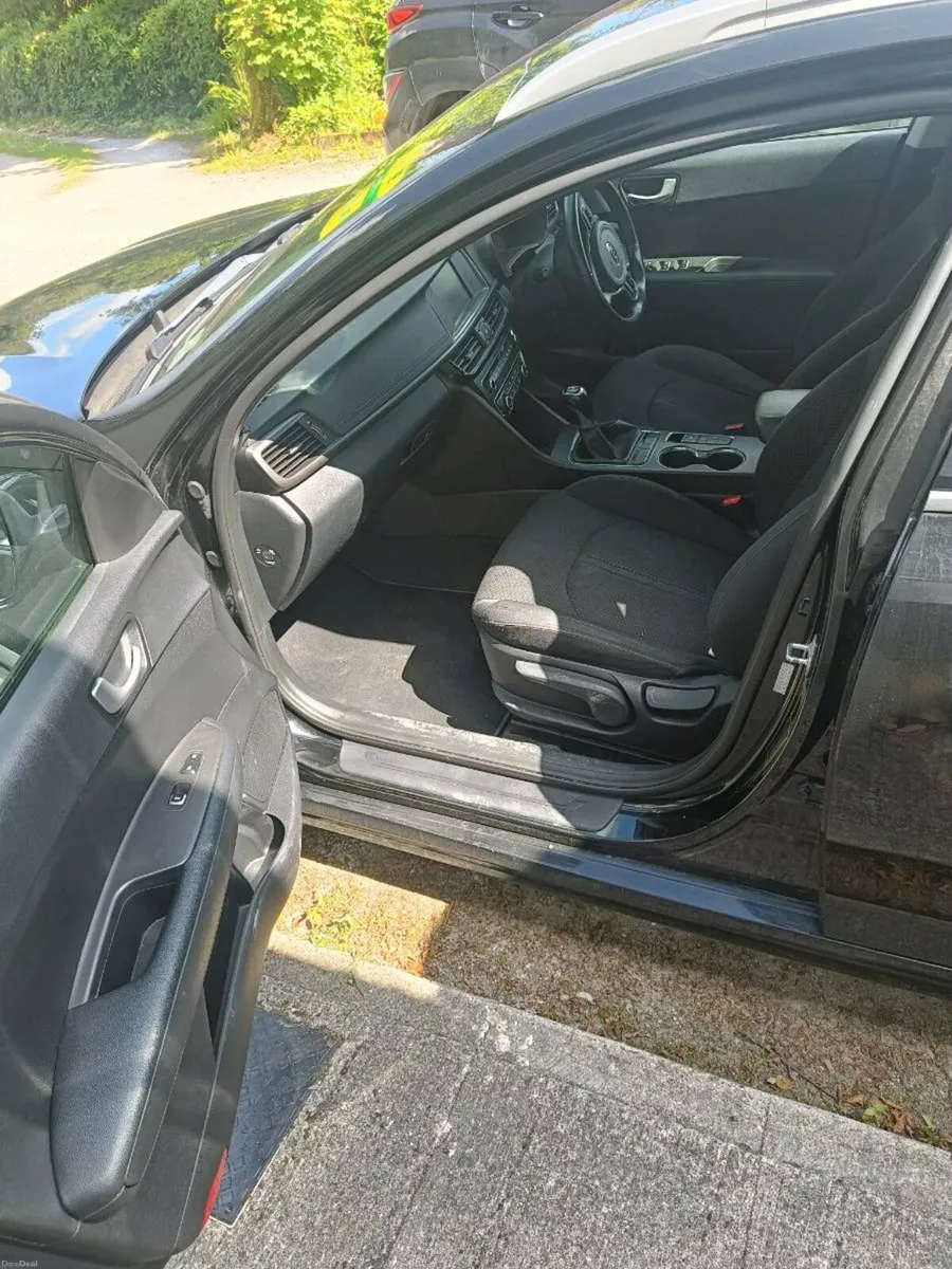 2018 Kia Optima Estate - Image 5