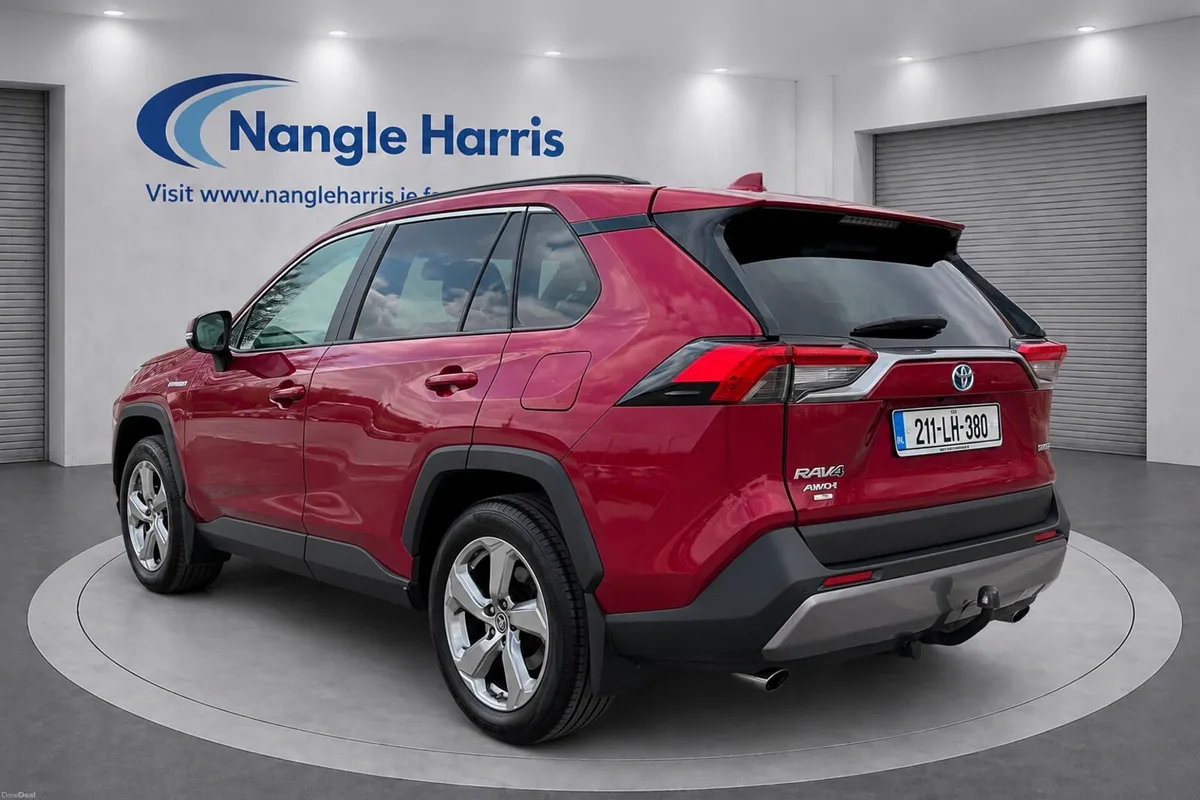 Toyota RAV4. One owner with FSH 4WD - Image 3