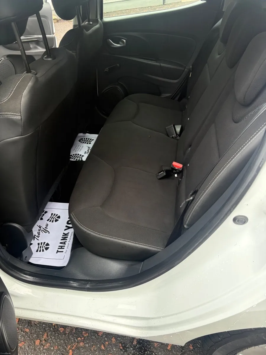2016 Renault Clio 1.5DCI - Image 3