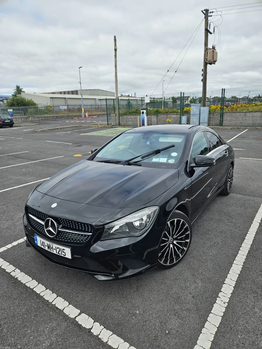 Mercedes-Benz CLA 200 - Image 1