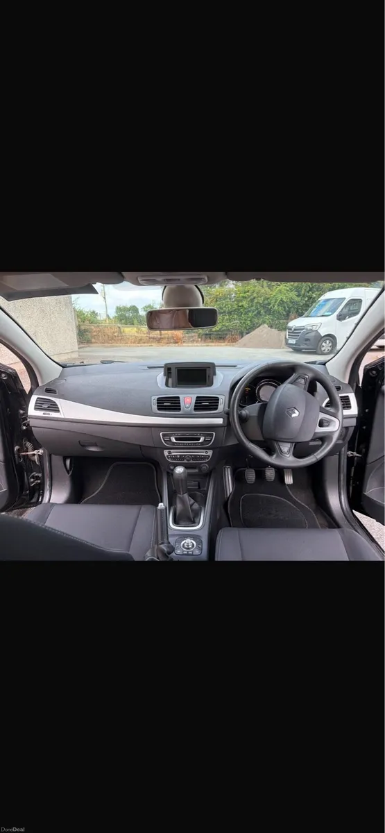 Renault Megane 1.5 Diesel - Image 6