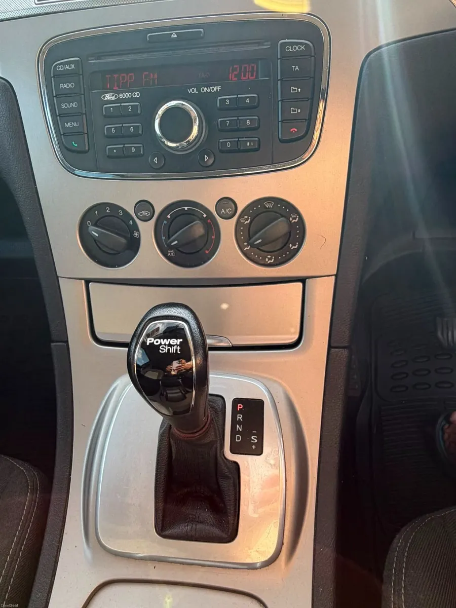 Ford Galaxy 2011 7 Seater - Image 6
