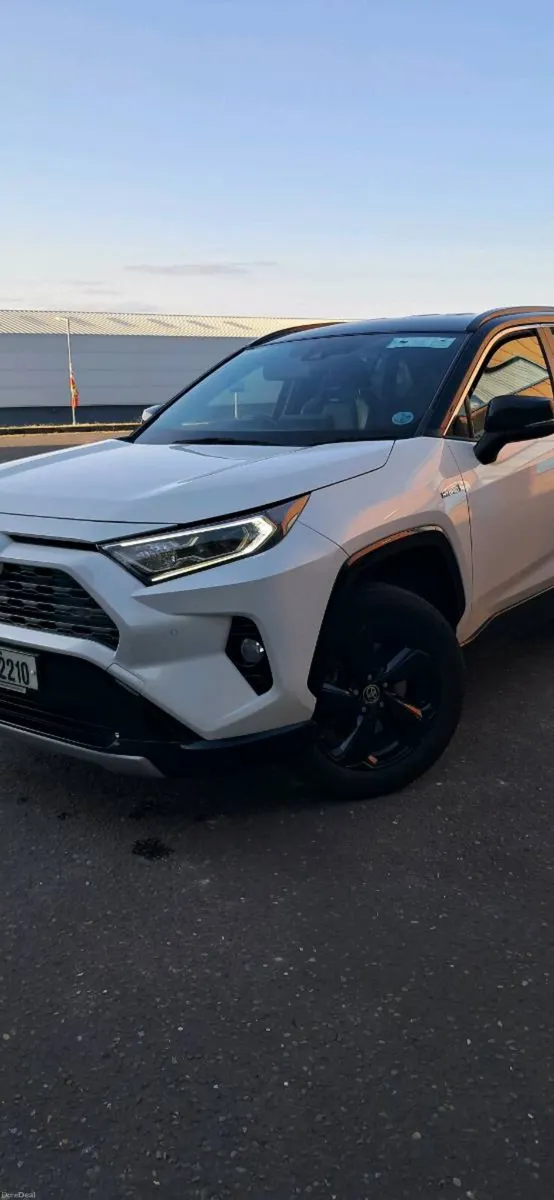 Toyota rav4 - Image 2