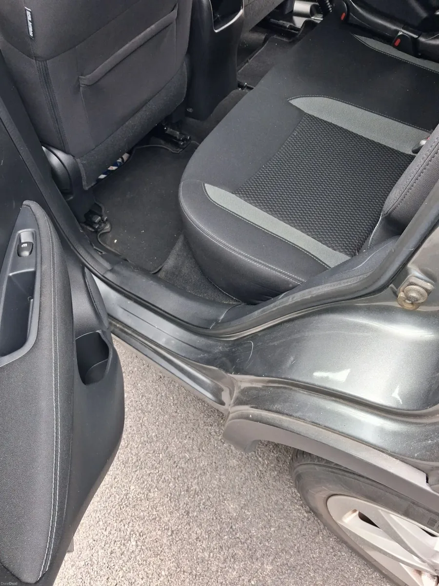Nissan Qashqai 2018 - Image 6