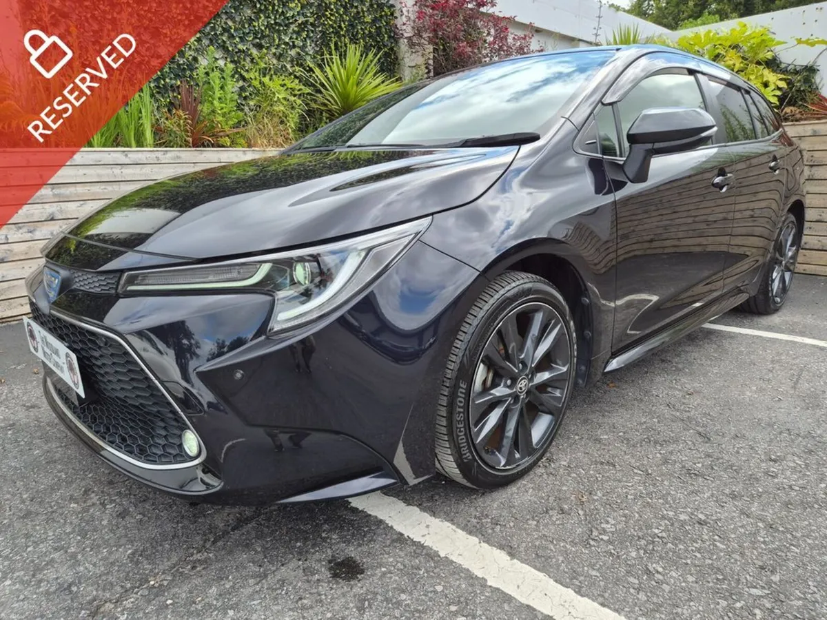 Toyota Corolla 1.8 HYBRID / WxB SPORT SPEC / TAX € - Image 1