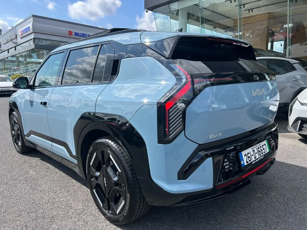 Kia EV3 GT Line Long Range (3.9% APR Finance avail - Image 4