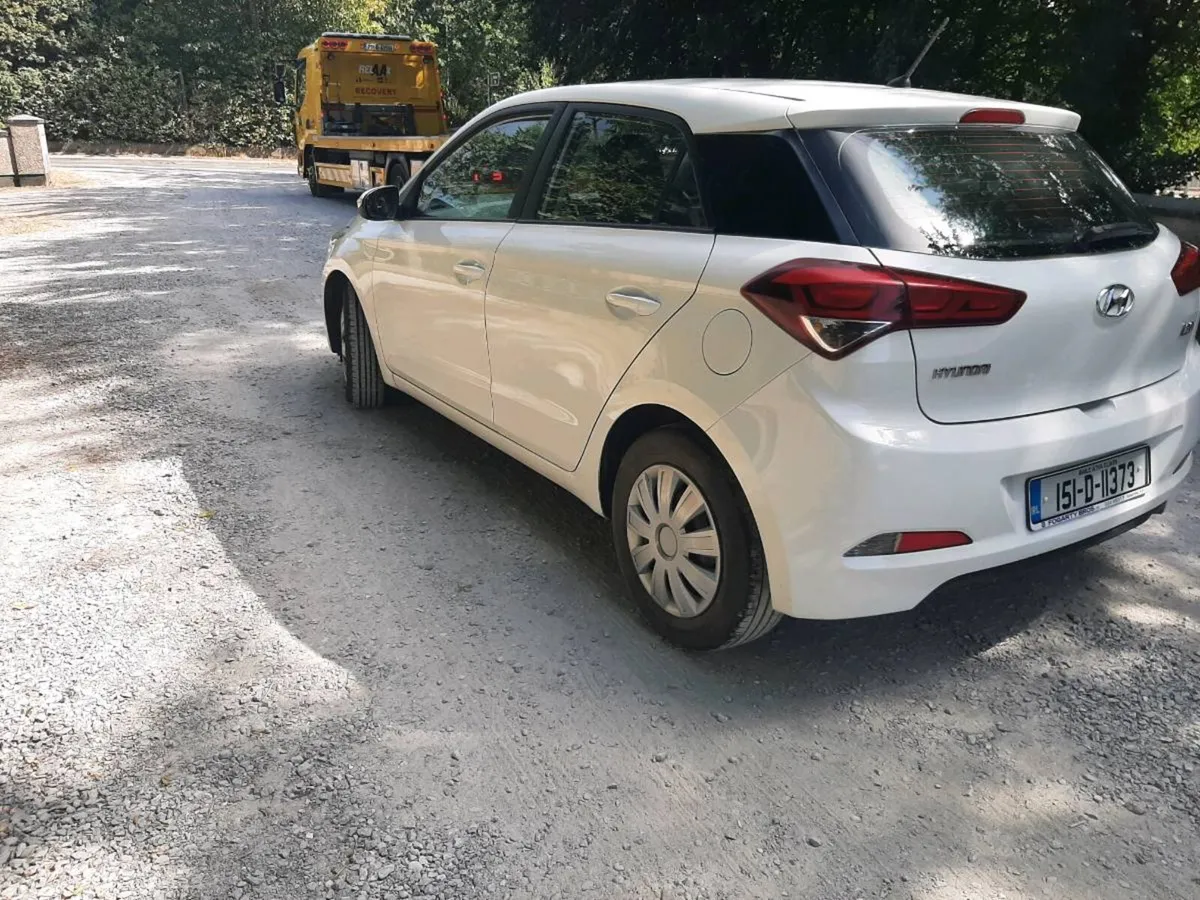 2015 hyundai i20 new nct - Image 3