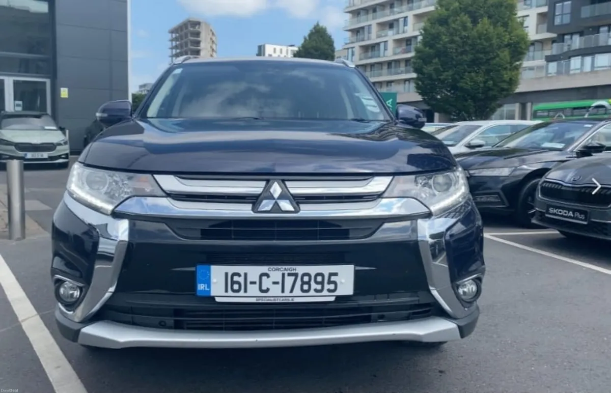 Mitsubishi Outlander 2016 - Image 2