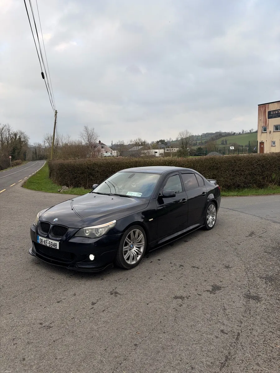 BMW 530d auto - Image 1
