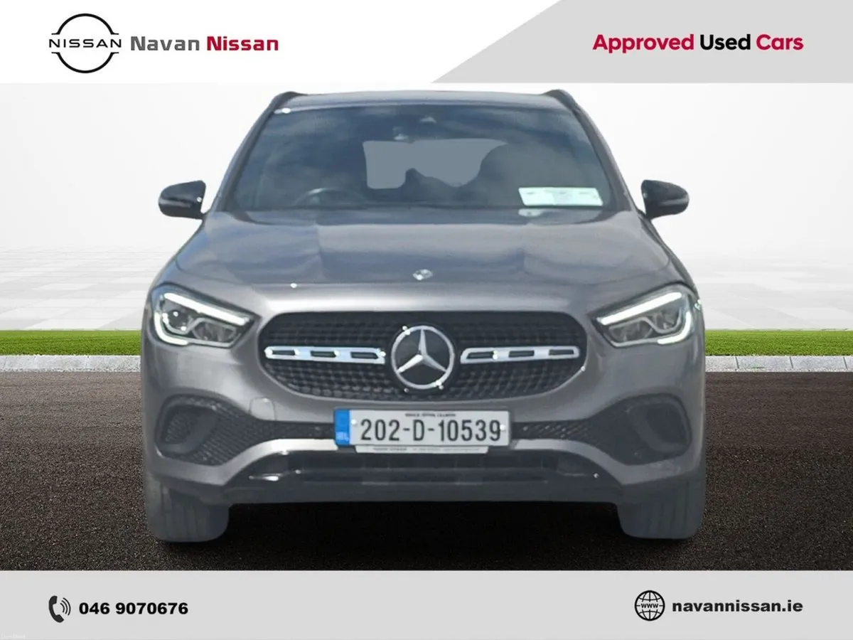 Mercedes-Benz GLA 200 Auto Progressive - Image 3