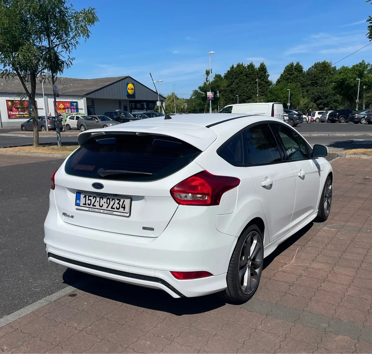 Ford Focus - Zetec Sport - 1.0L Petrol - Image 3