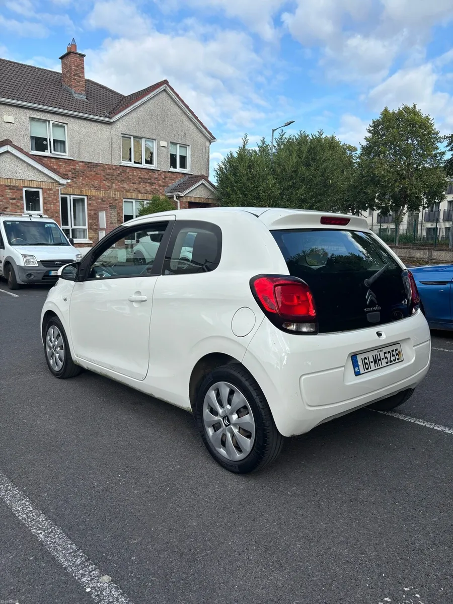 2016 Citroën C1 Puretech 1.2 Petrol Manual - Image 3