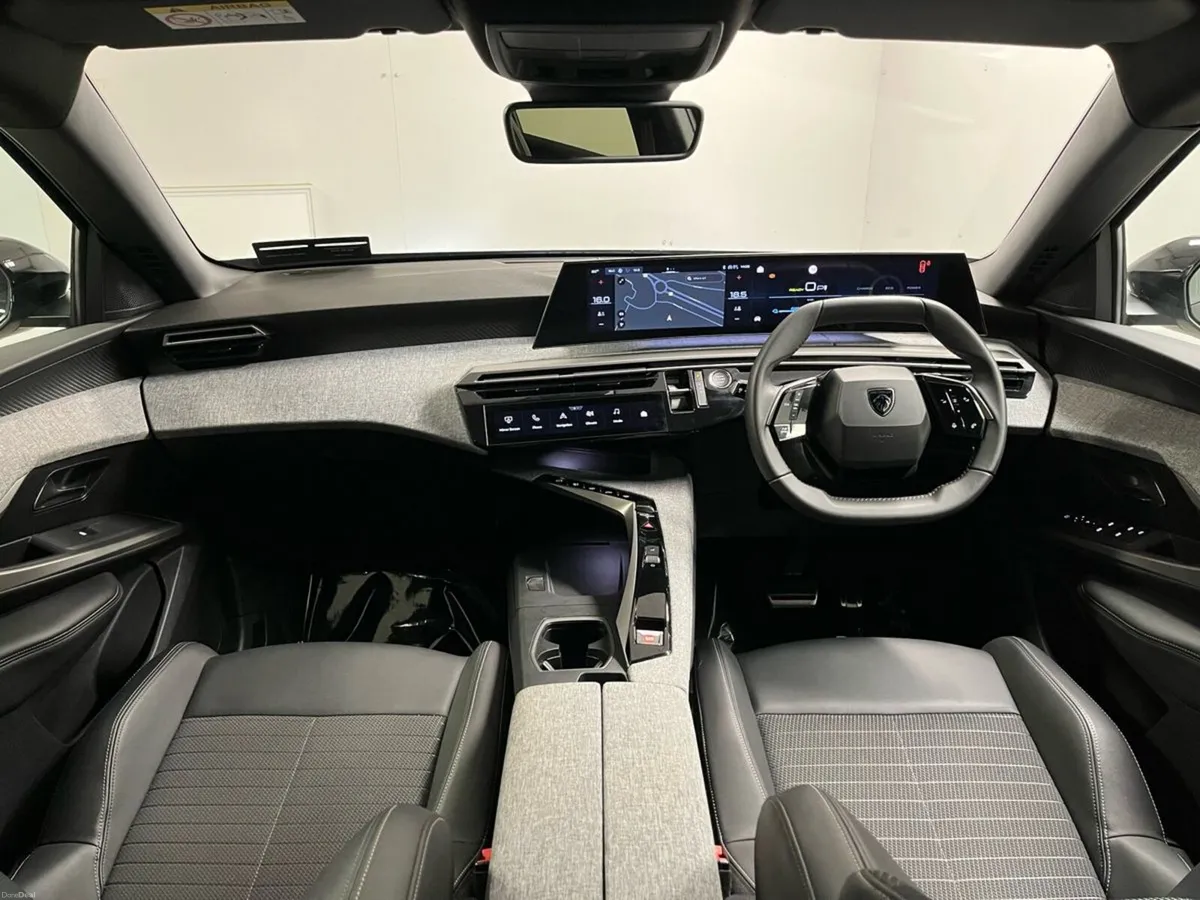 Peugeot 3008 Allure EV 73kWh 210BHP - Reversing Ca - Image 2