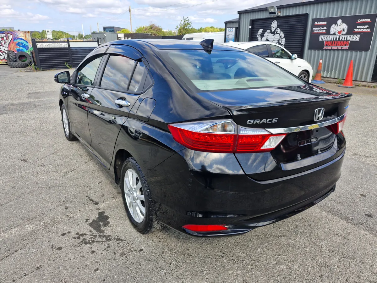 2015 Honda Grace 1.5L Hybrid Automatic Fresh NCT - Image 3