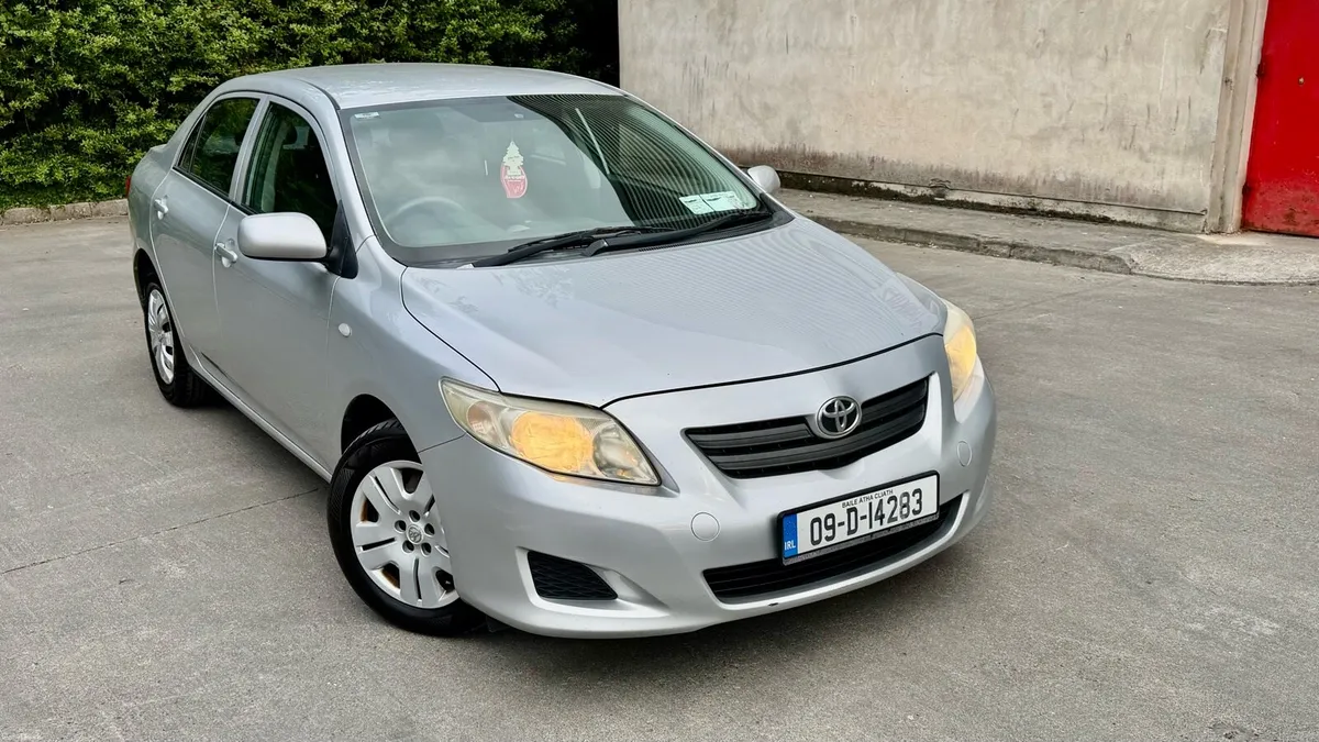 Toyota Corolla - Image 1