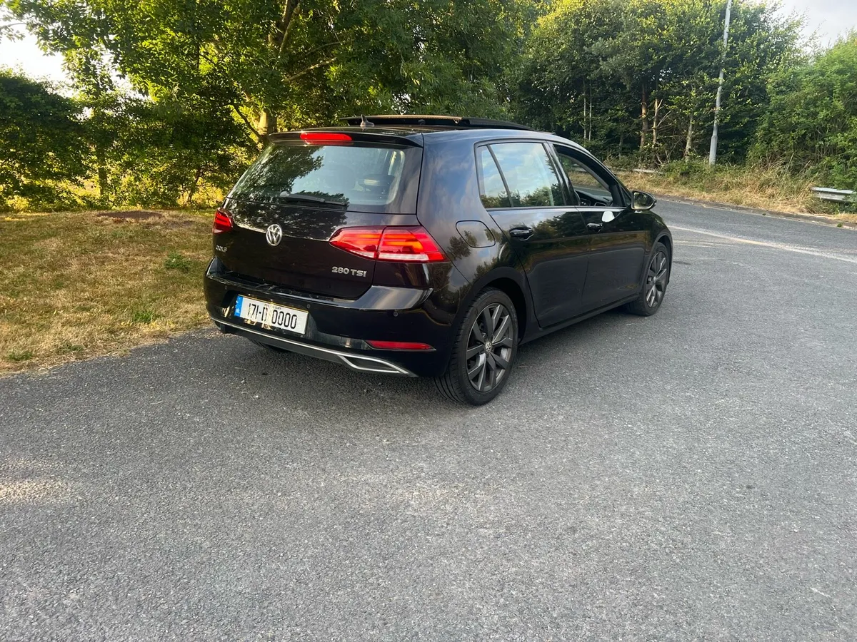 Car - Image 4