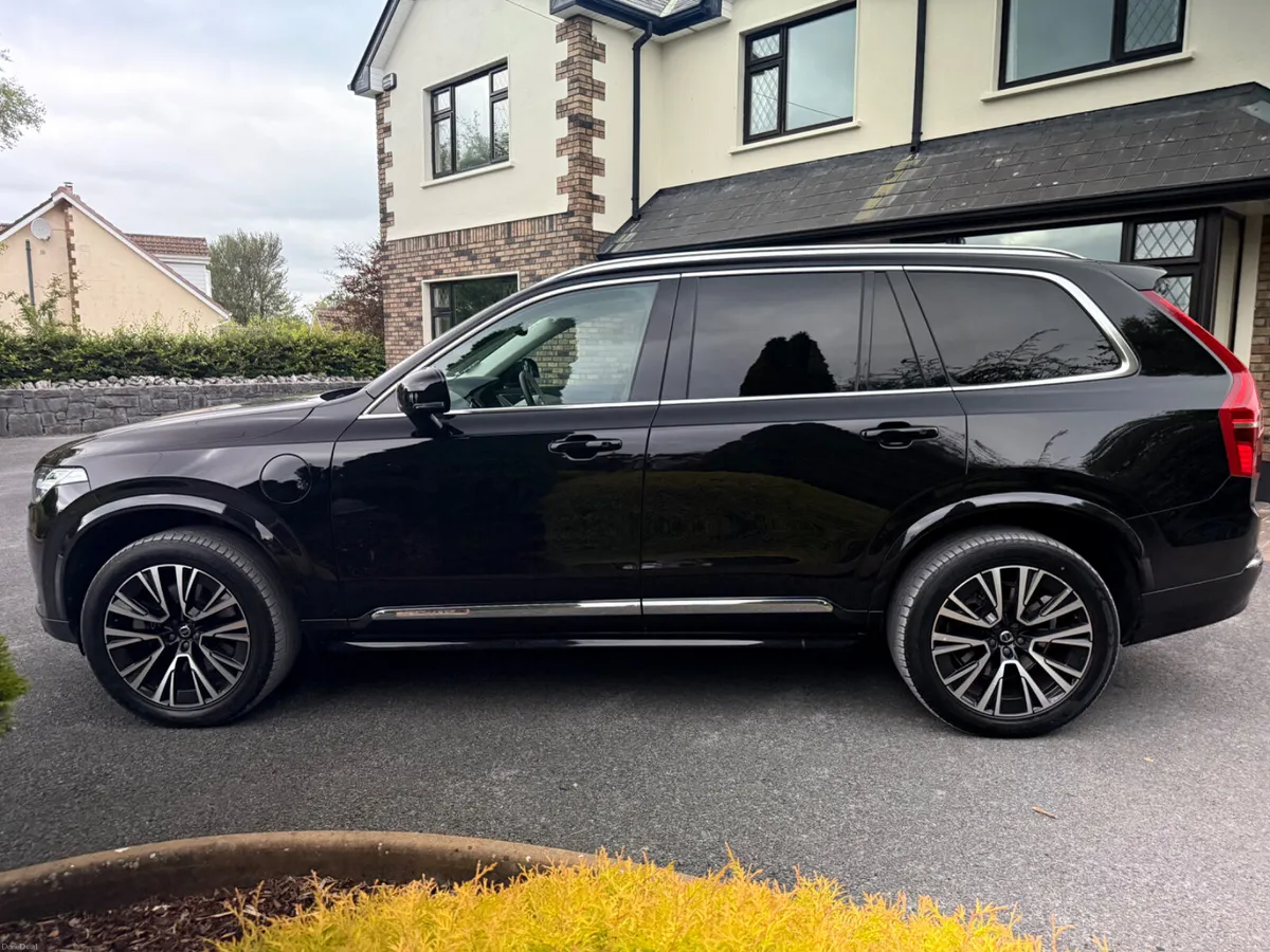 Stunning 231 Volvo XC90! - Image 4