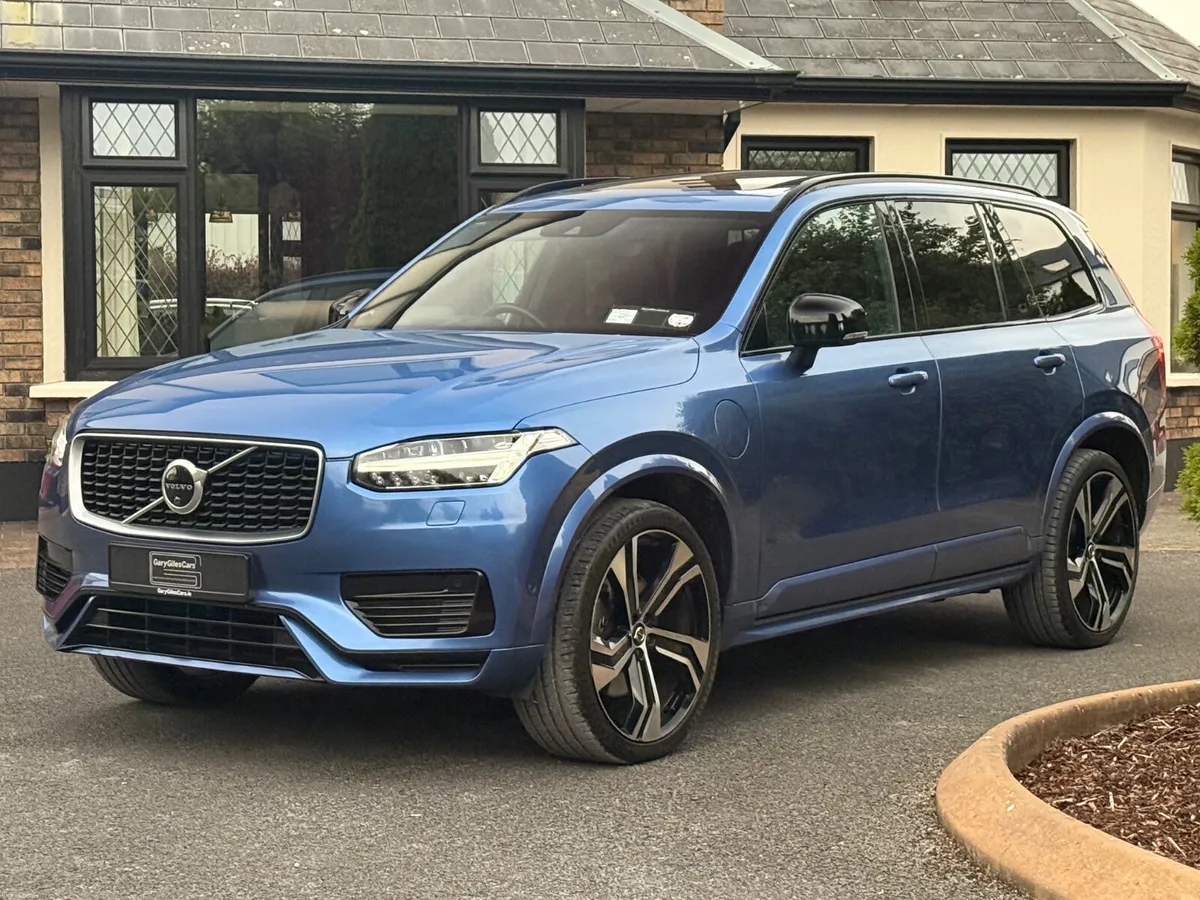 Now Reserved! Stunning 192 Volvo XC90 R-Design! - Image 3