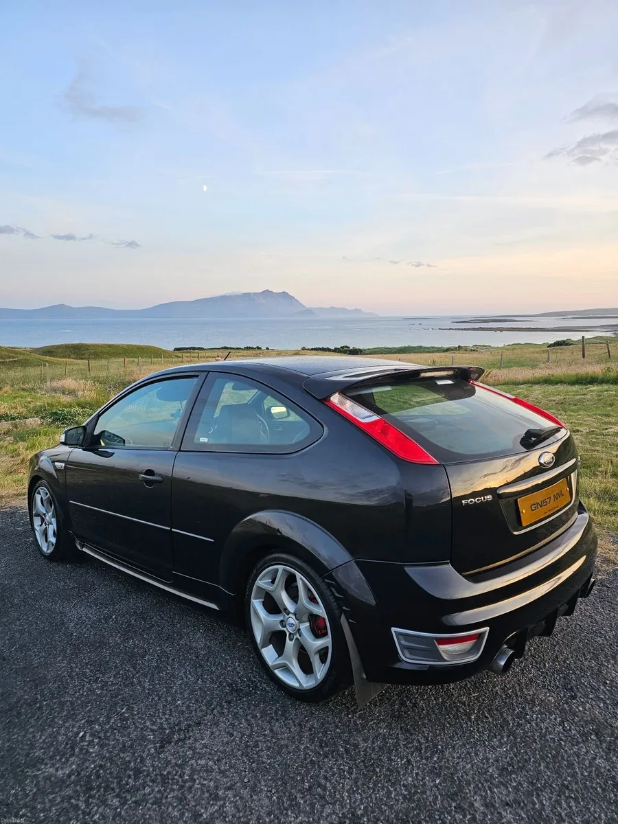 • • Ford Focus 2007 ST3 €8500 • • 089 9868532 - Image 3