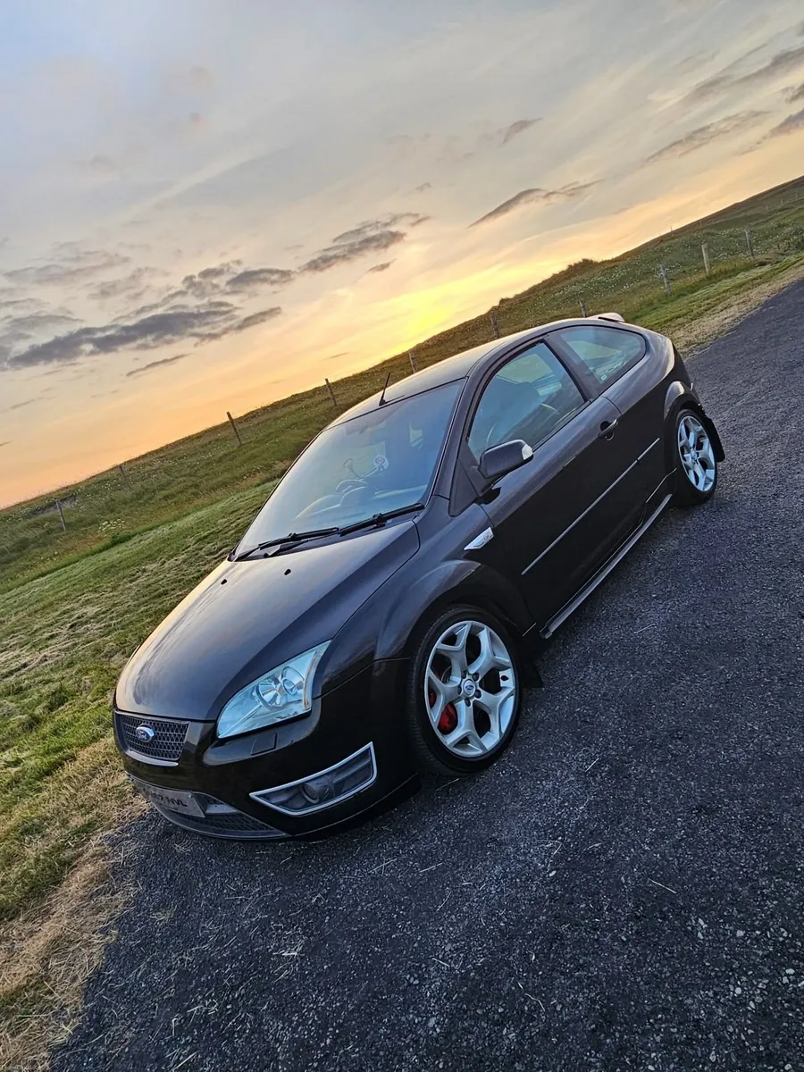 • • Ford Focus 2007 ST3 €8500 • • 089 9868532 - Image 1