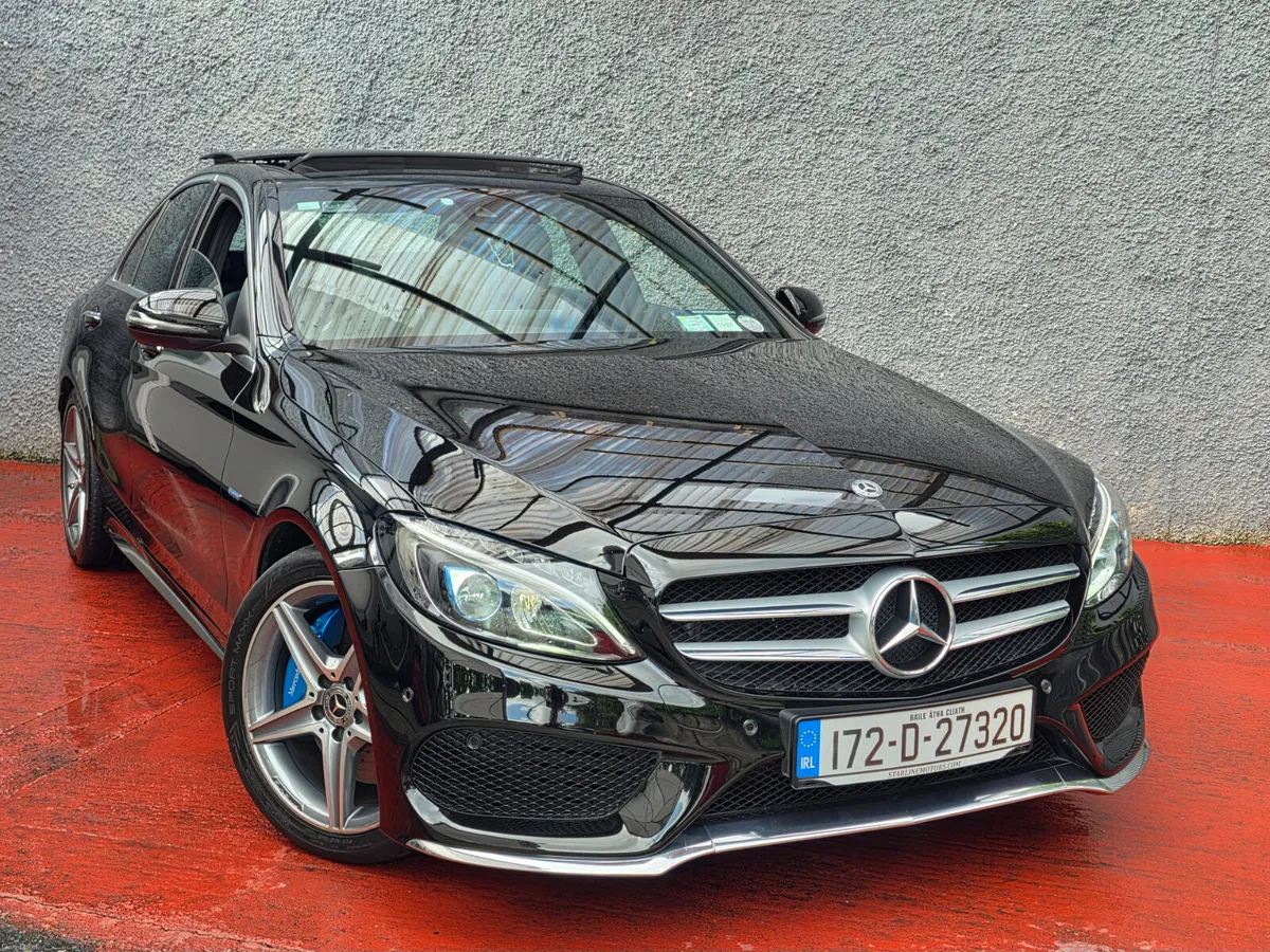 2017 Mercedes-Benz C350e Amg Premium plus 77km - Image 3