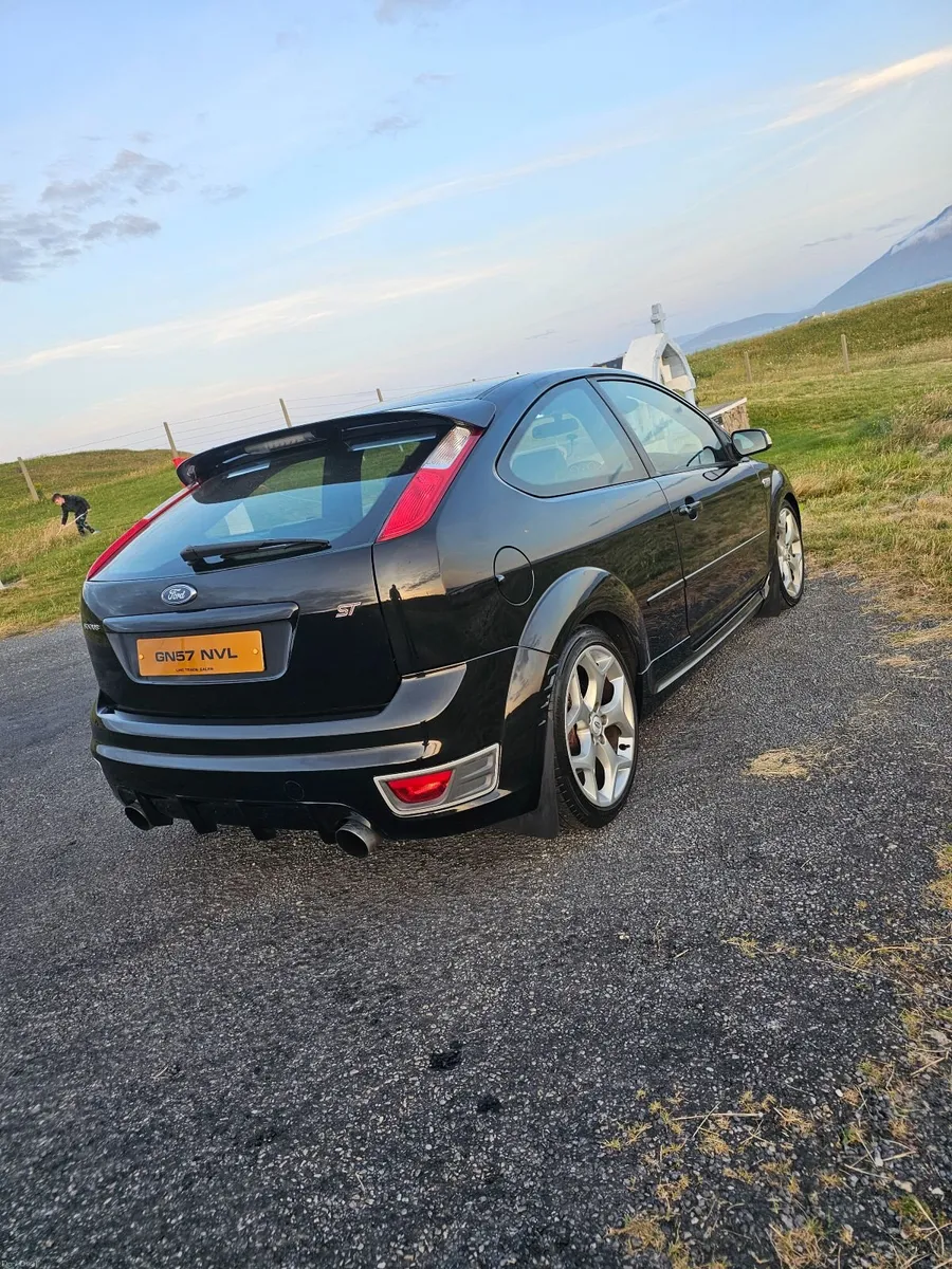 • • Ford Focus 2007 ST3 €8500 • • 089 9868532 - Image 5