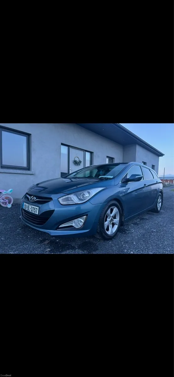 Hyundai i40 estate - Image 1