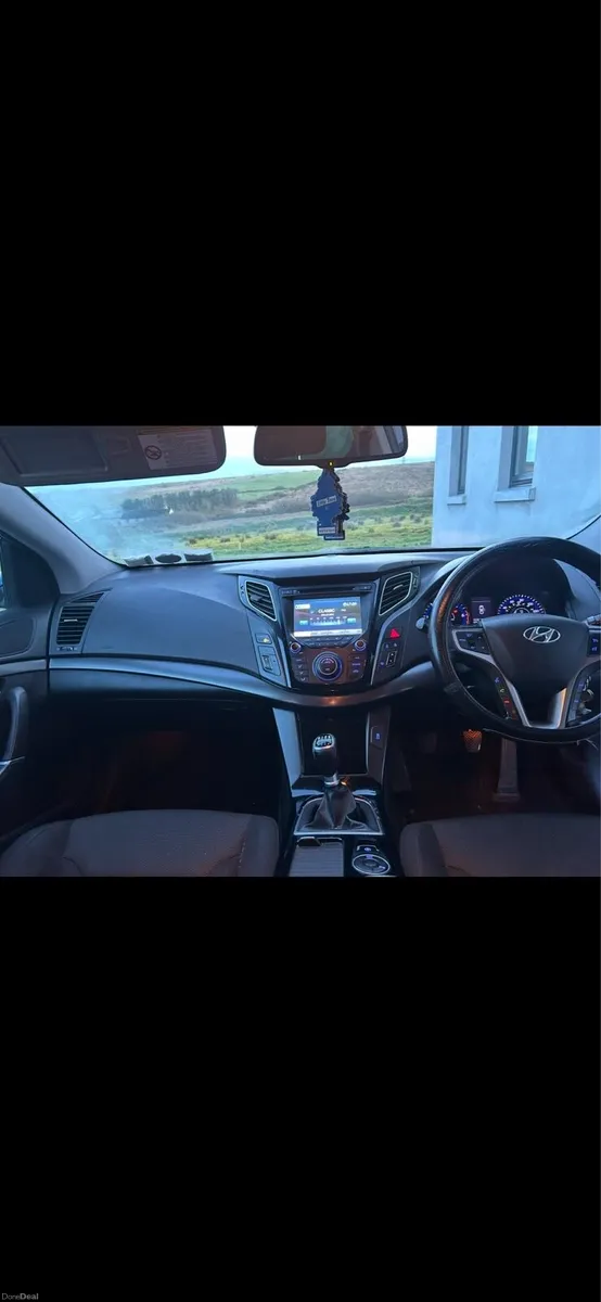 Hyundai i40 estate - Image 4