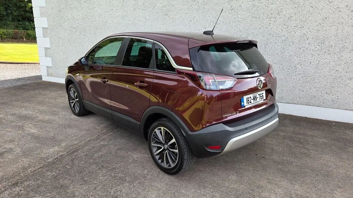 182 Vauxhall Crossland X 1.2 *Automatic Low Kms* - Image 4