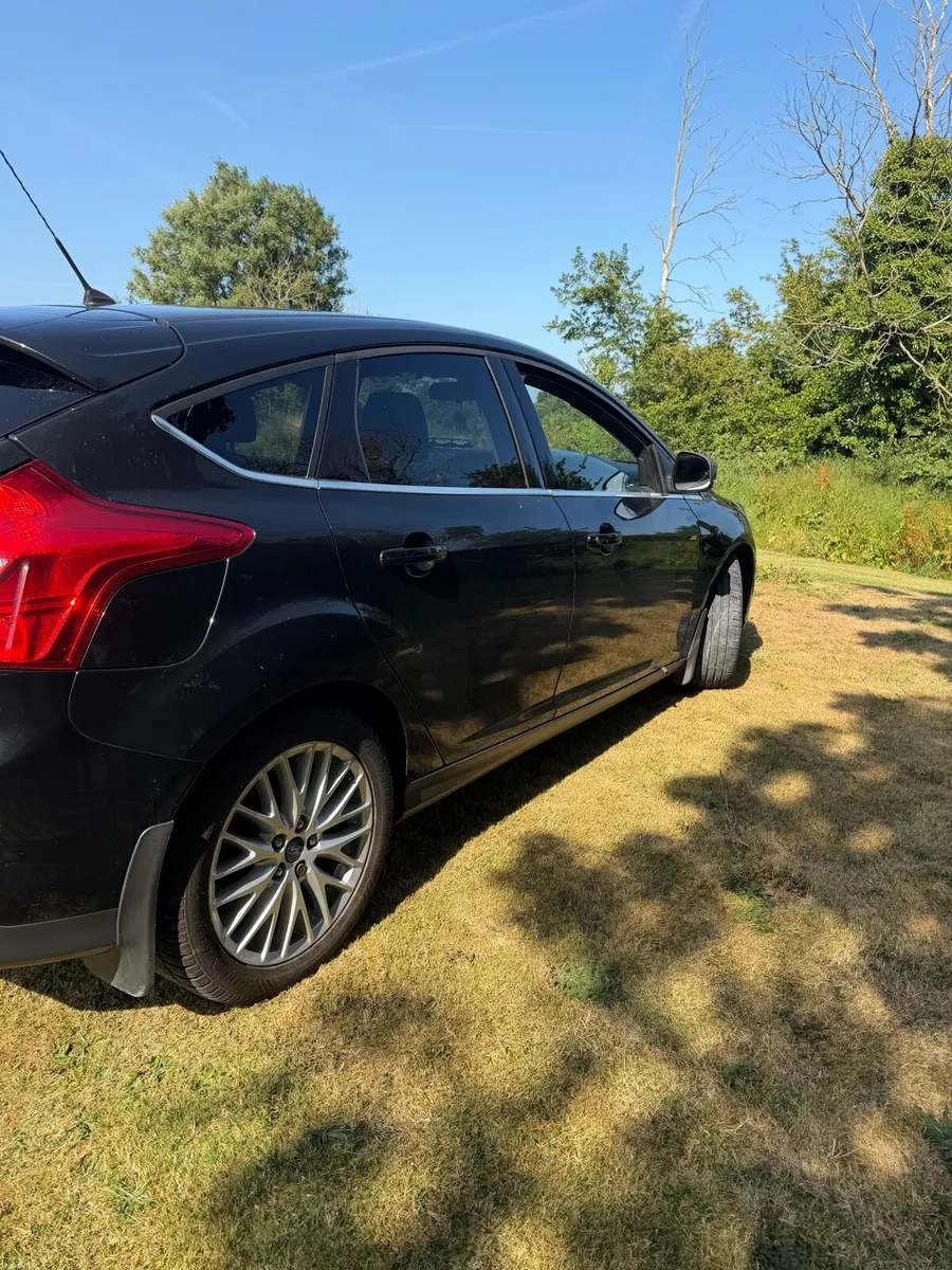 Ford focus 1L - Image 2